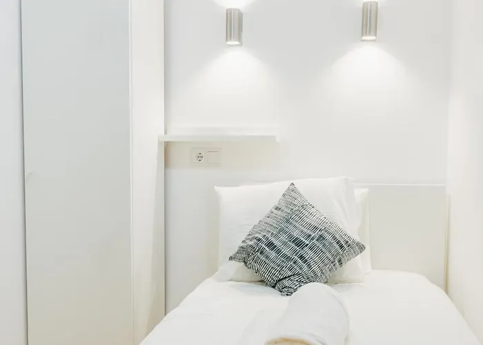 Quartos Economicos 3 Andar - Lc * Лиссабон