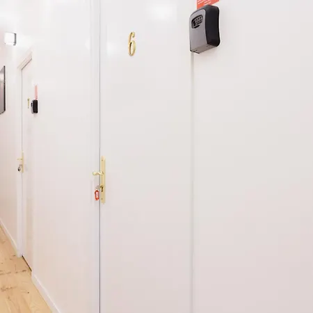 Quartos Economicos 3 Andar - Lc Homestay