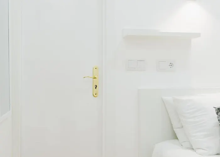 Ubytování v soukromí Quartos Economicos 3 Andar - Lc *