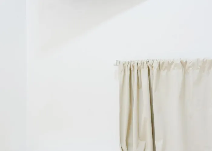 בית אירוח Quartos Economicos 3 Andar - Lc